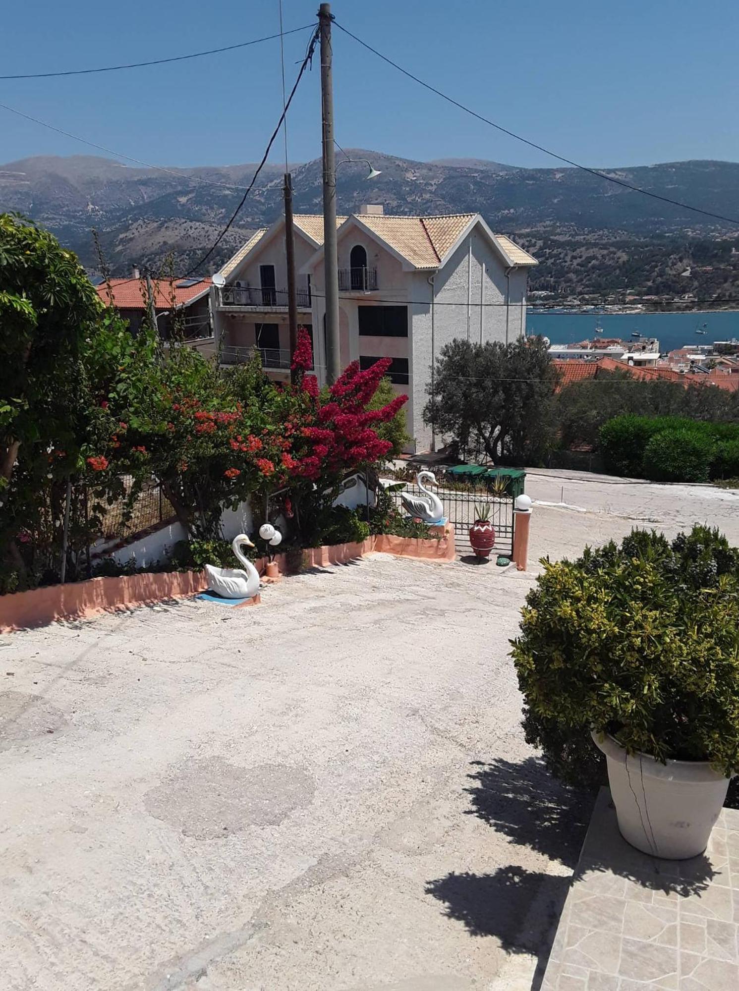 Elenh House Apartment Argostoli  Ngoại thất bức ảnh